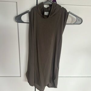 NEW! Soft Krisa x Revolve sleeveless mock neck top